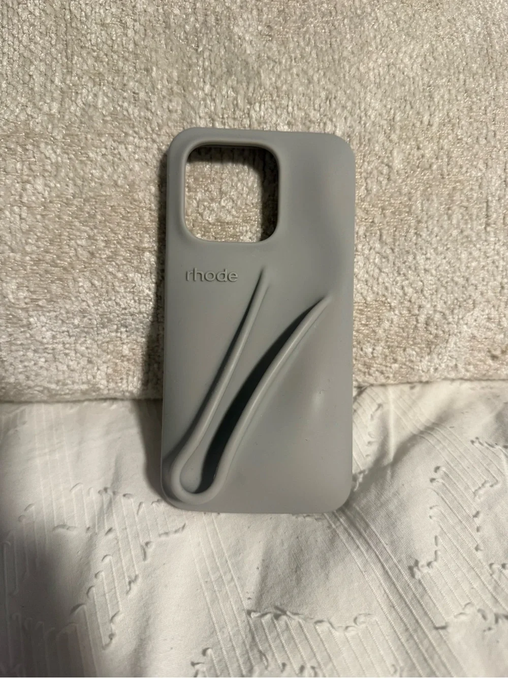 RHODE Silicone Phone Case in Light Gray for iPhone 15 Pro